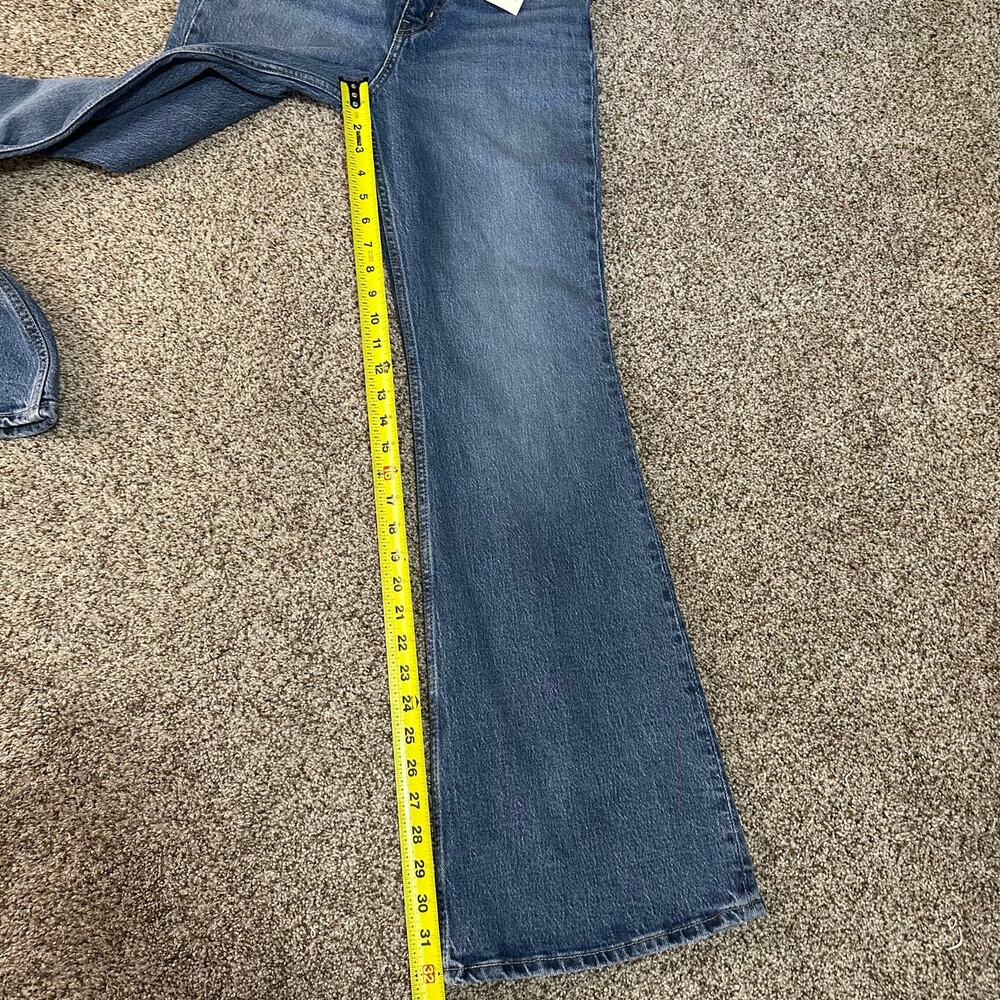 Levi's Premium Denim “70’s High Flare” Jeans size 26/2 - Picture 10 of 15
